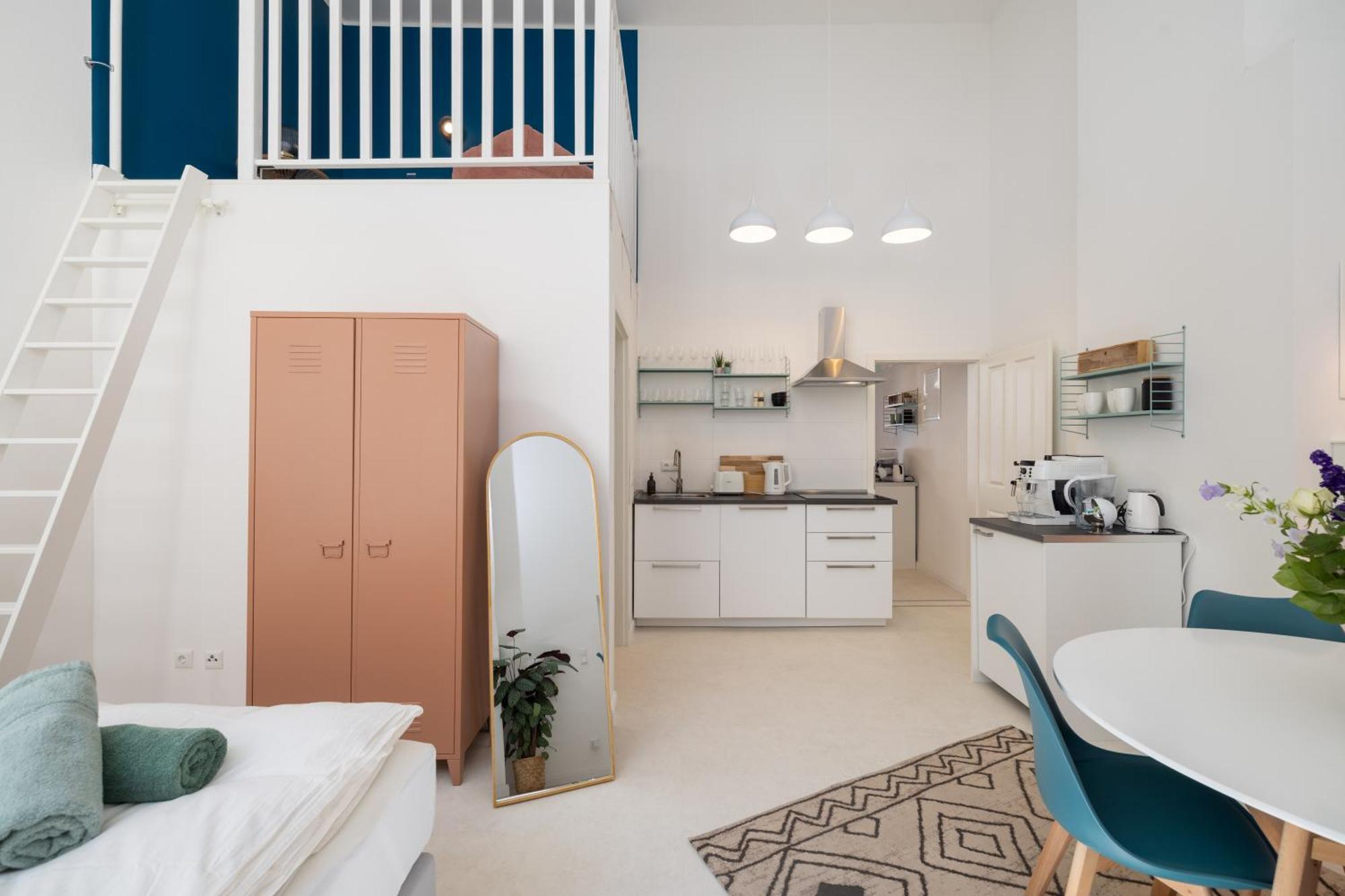 Great 2-Room Loft With 2 Bathrooms And 2 Kitchen ベルリン エクステリア 写真